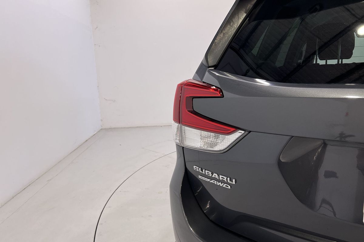 2022 Subaru Forester 2.5i S5