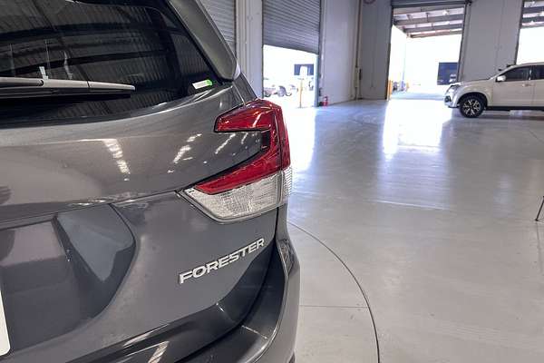 2022 Subaru Forester 2.5i S5
