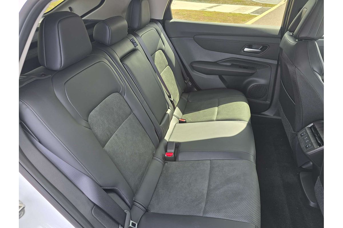 2025 Nissan Ariya Advance+ FE0