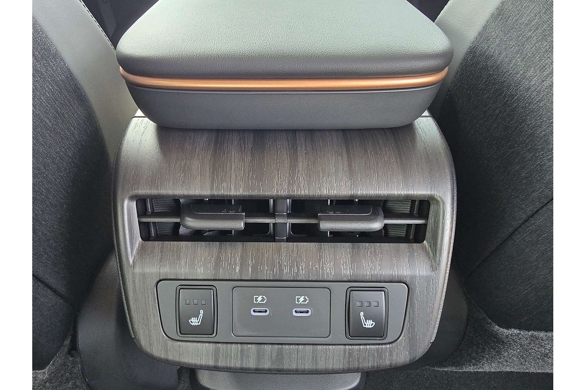 2025 Nissan Ariya Advance+ FE0