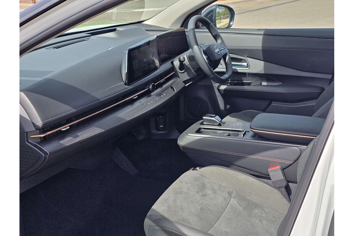 2025 Nissan Ariya Advance+ FE0