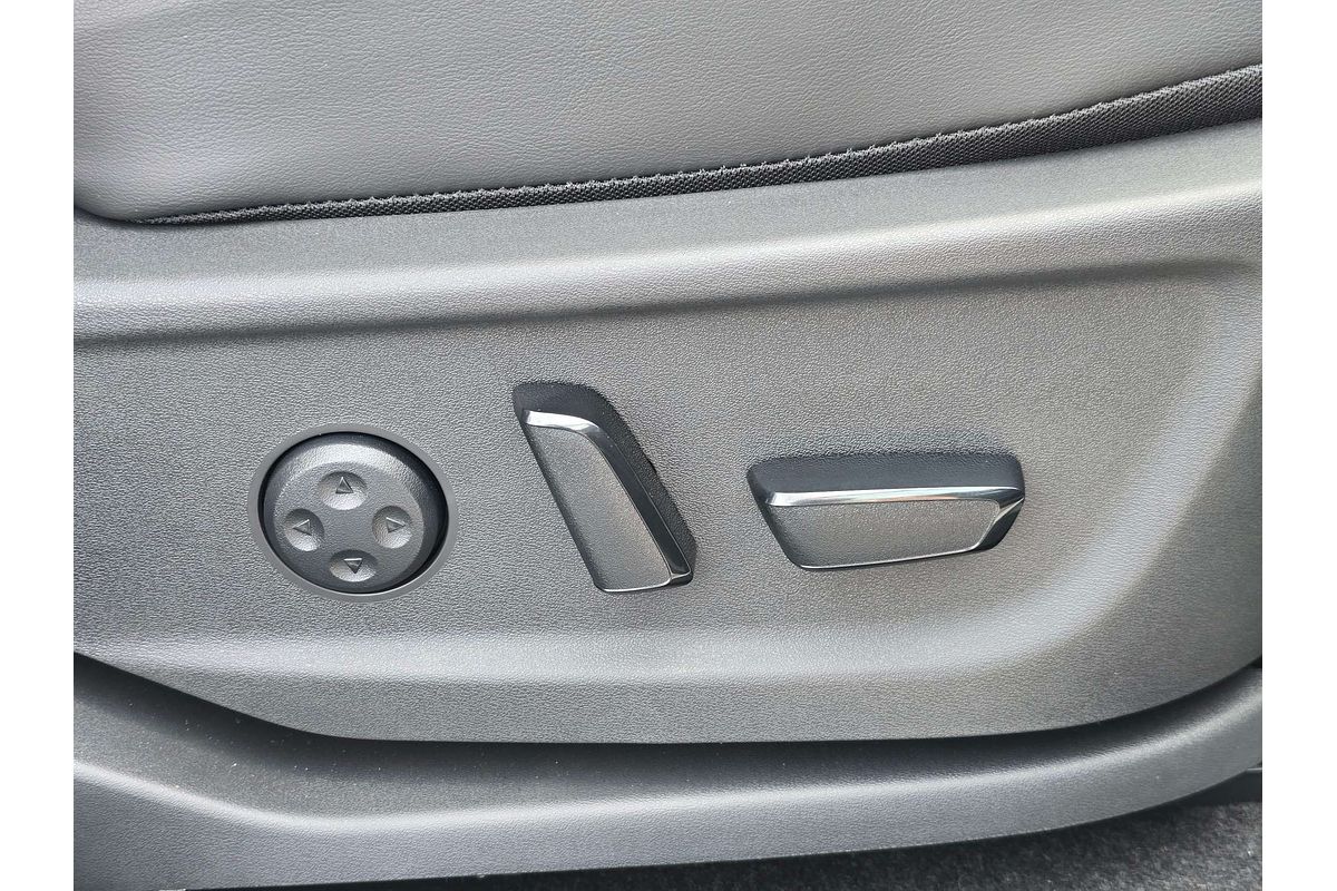 2025 Nissan Ariya Advance+ FE0