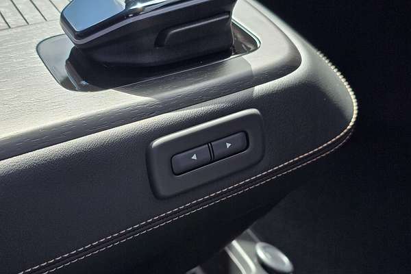 2025 Nissan Ariya Advance+ FE0