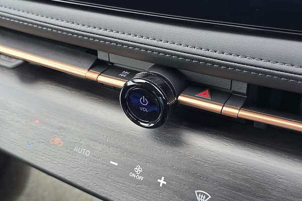 2025 Nissan Ariya Advance+ FE0