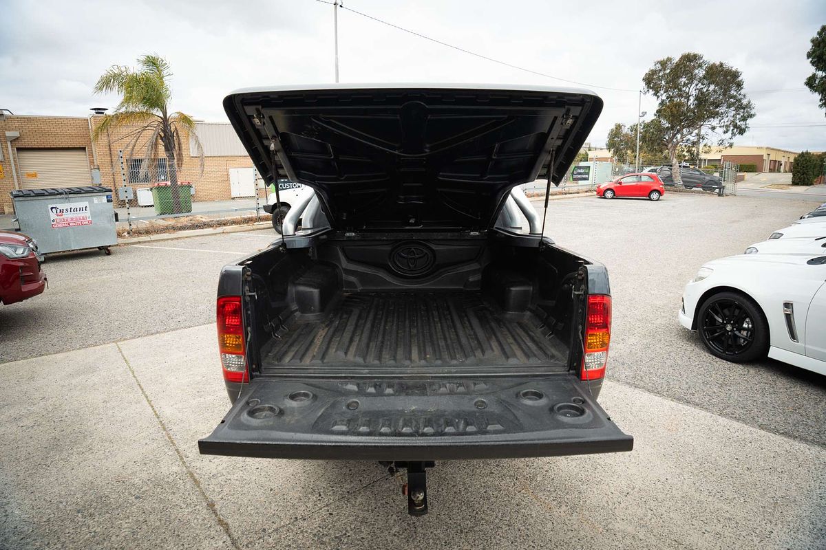 2010 Toyota Hilux SR5 KUN26R 4X4