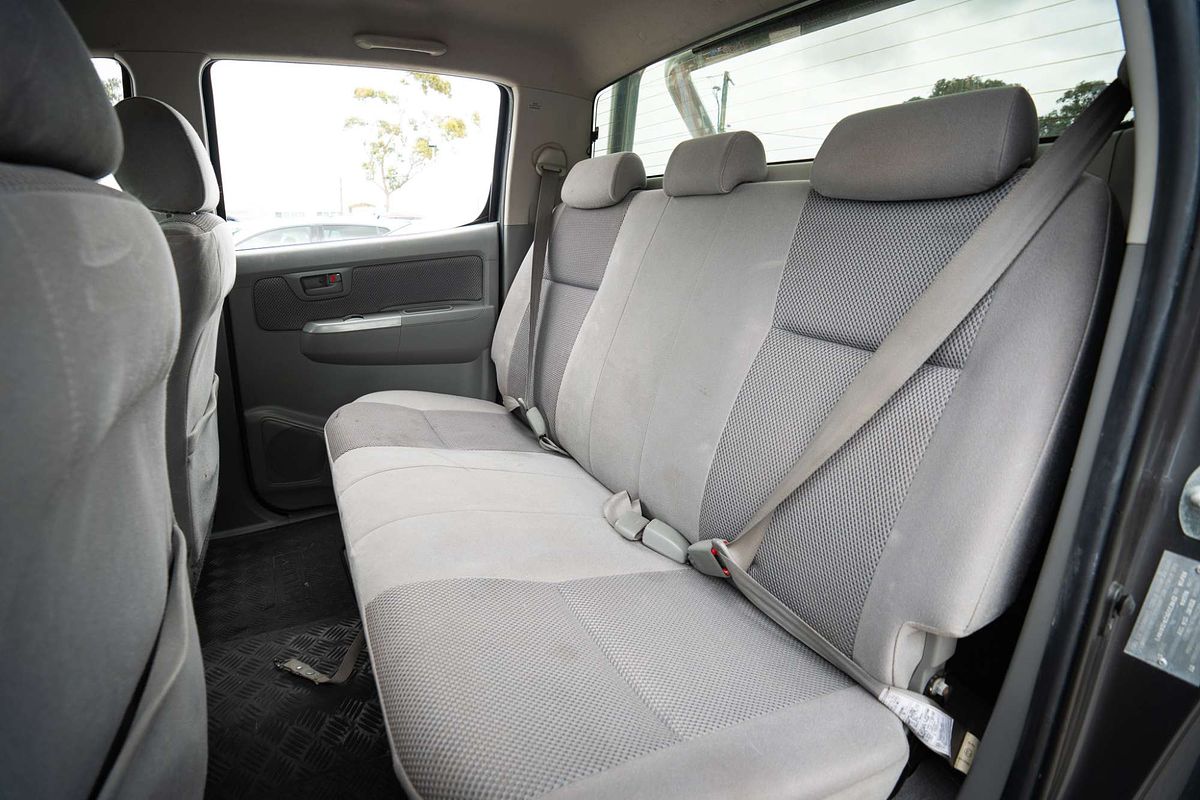 2010 Toyota Hilux SR5 KUN26R 4X4