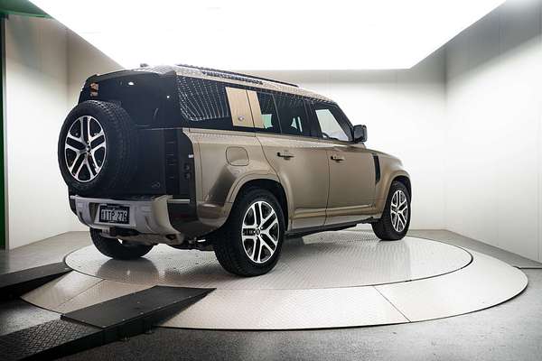 2021 Land Rover Defender 110 P400 XS Edition L663