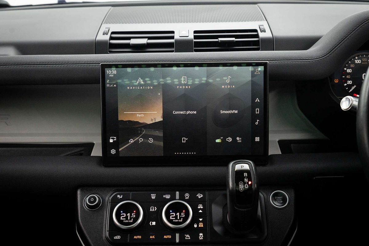 2021 Land Rover Defender 110 P400 XS Edition L663