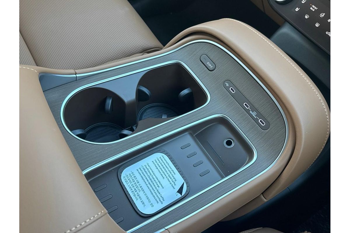 2025 Hyundai Palisade Calligraphy LX3.V1