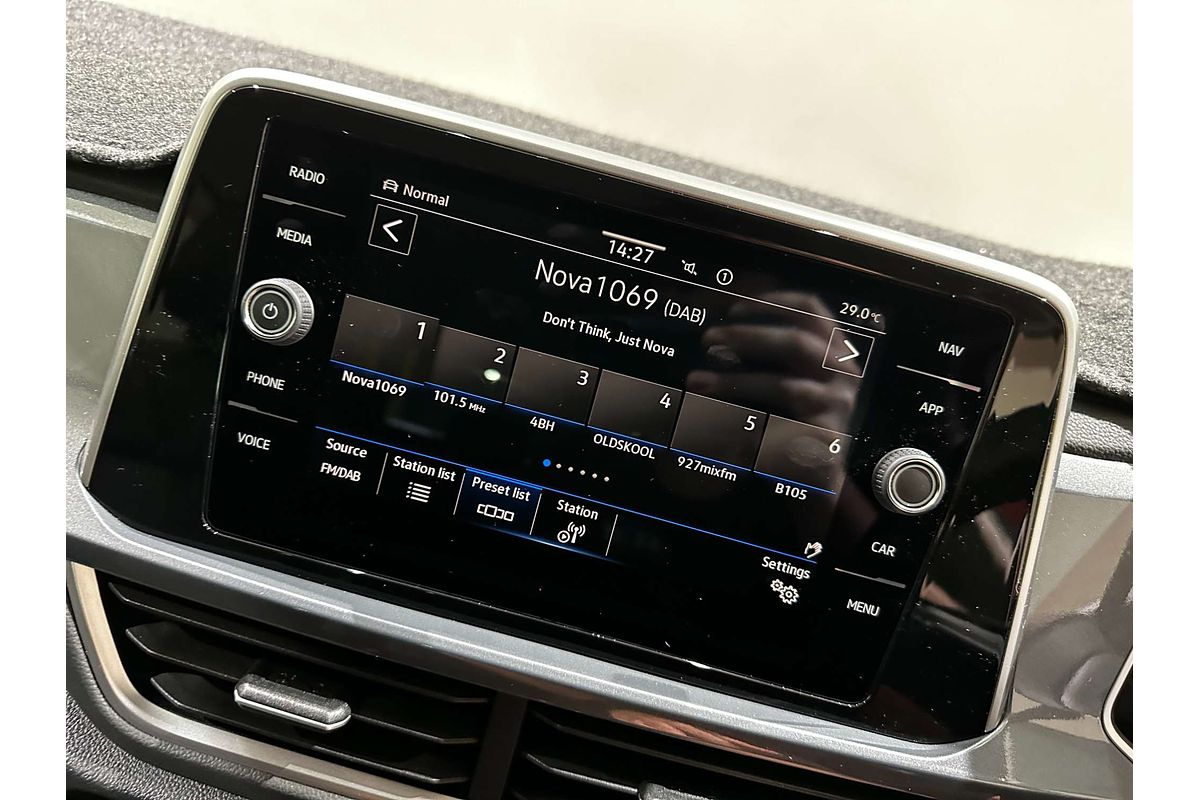 2022 Volkswagen T-Roc 110TSI Style D11