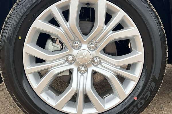 2024 Mitsubishi ASX LS XD