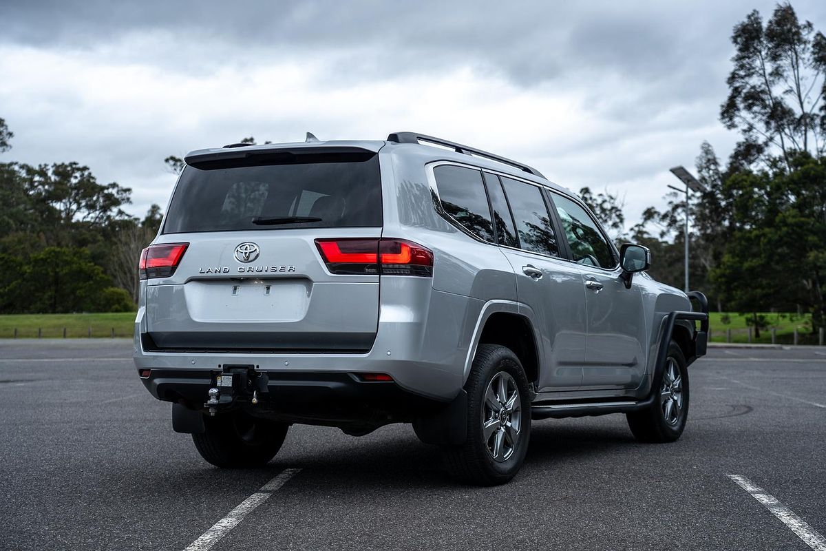 2021 Toyota Landcruiser VX FJA300R