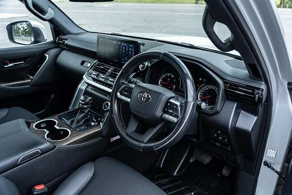 2021 Toyota Landcruiser VX FJA300R