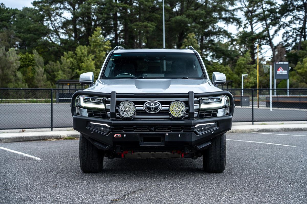 2021 Toyota Landcruiser VX FJA300R