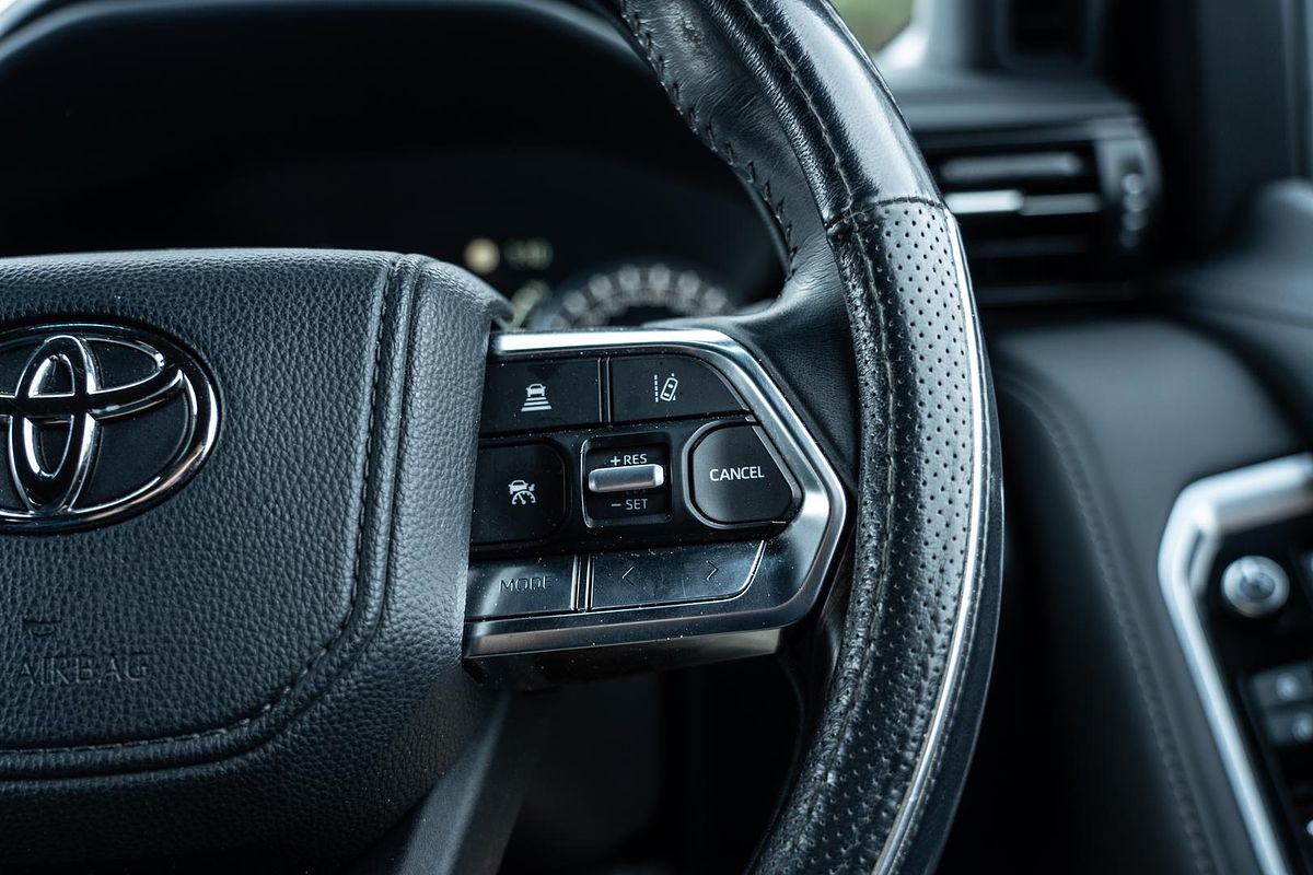 2021 Toyota Landcruiser VX FJA300R