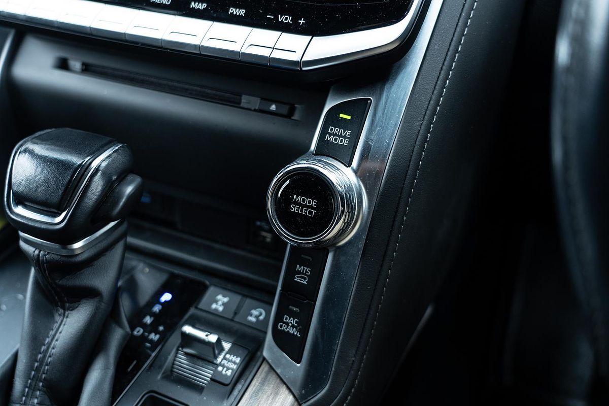 2021 Toyota Landcruiser VX FJA300R