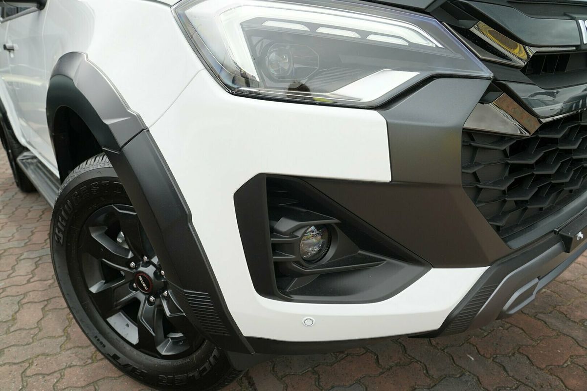 2025 Isuzu D-MAX X-TERRAIN 4X4