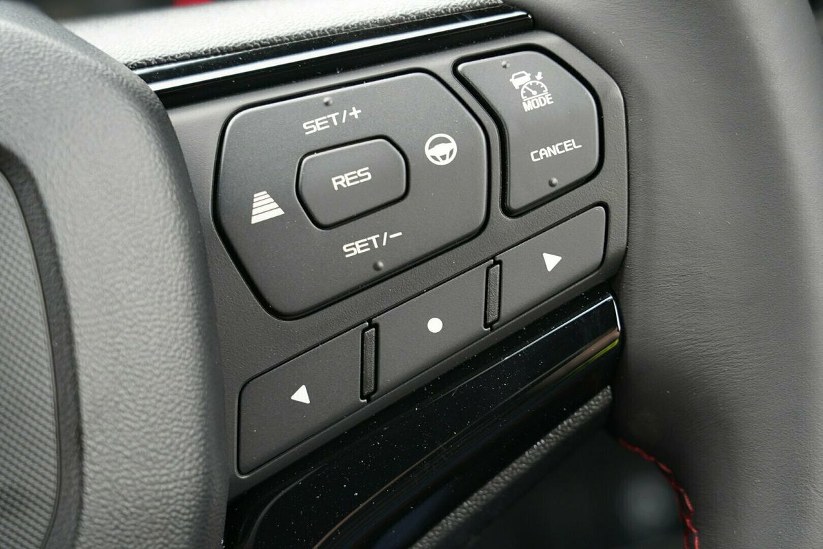 2025 Isuzu D-MAX X-TERRAIN 4X4
