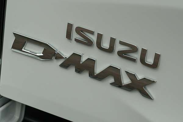 2025 Isuzu D-MAX X-TERRAIN 4X4