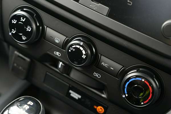 2025 Isuzu D-MAX SX High Ride Rear Wheel Drive