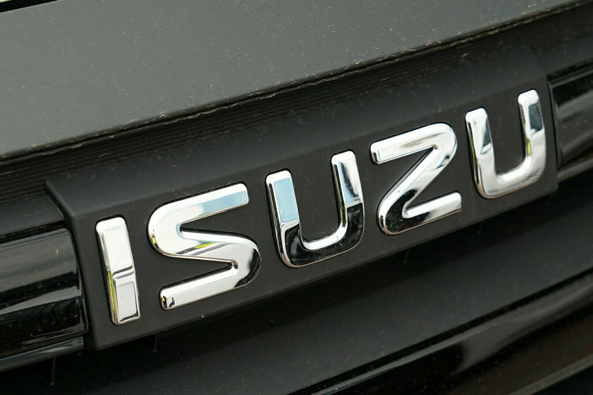 2025 Isuzu D-MAX SX High Ride Rear Wheel Drive