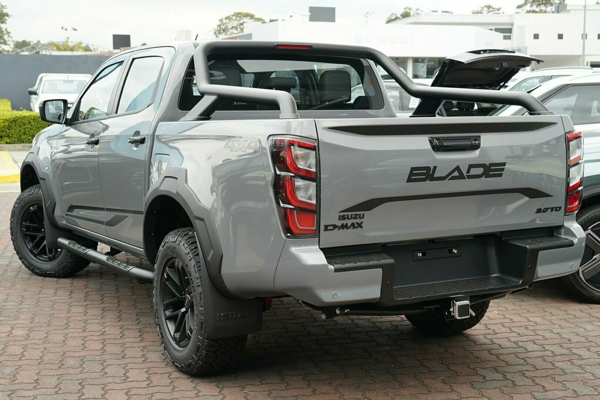 2025 Isuzu D-MAX BLADE 4X4