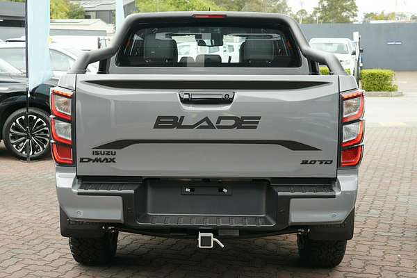2025 Isuzu D-MAX BLADE 4X4
