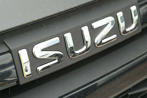 2025 Isuzu D-MAX SX High Ride Rear Wheel Drive