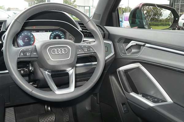 2024 Audi Q3 35 TFSI S line F3