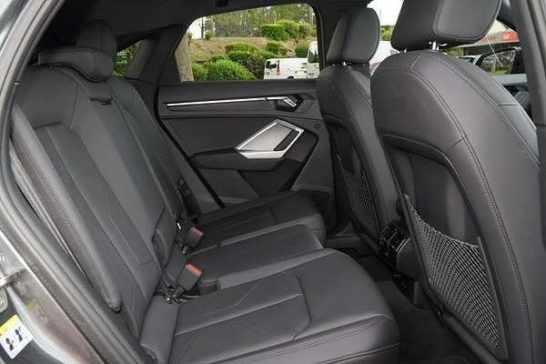 2024 Audi Q3 35 TFSI S line F3