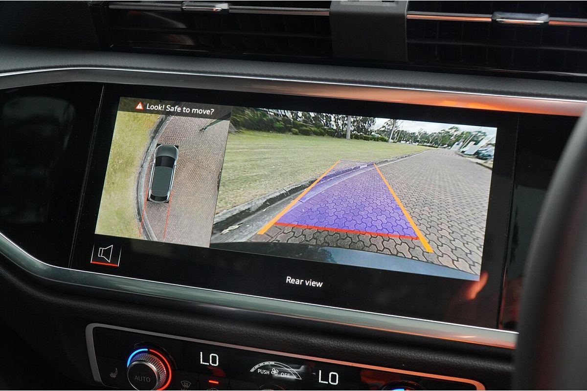 2024 Audi Q3 35 TFSI S line F3