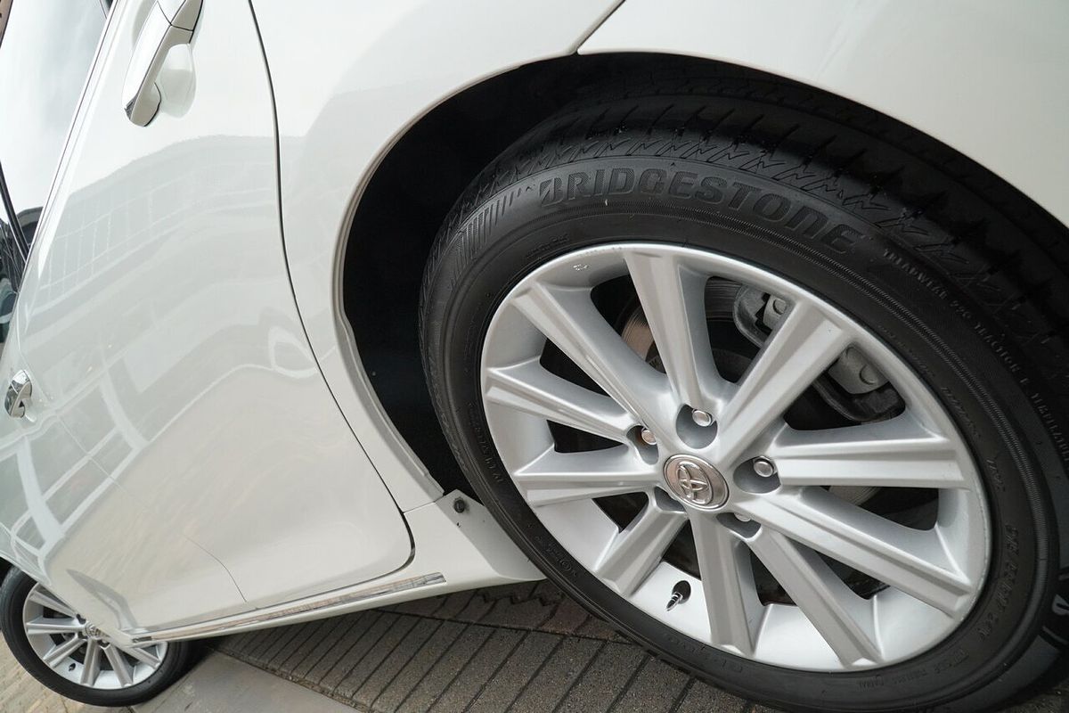 2012 Toyota Aurion Presara GSV50R