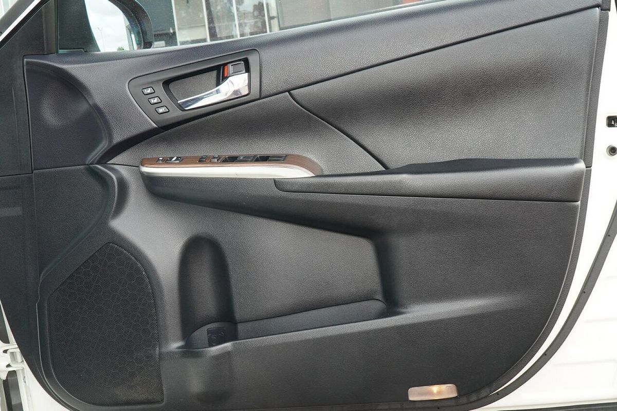 2012 Toyota Aurion Presara GSV50R