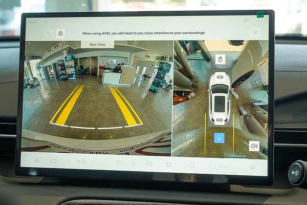 2025 Geely Starray EM-i Complete P145