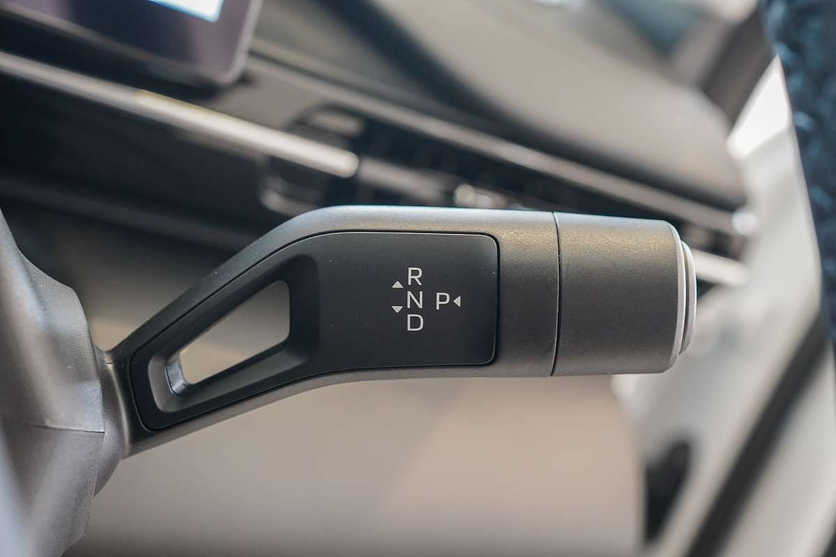 2025 Geely Starray EM-i Complete P145