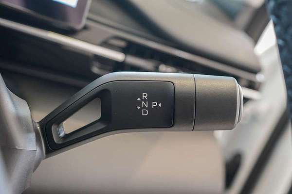 2025 Geely Starray EM-i Complete P145