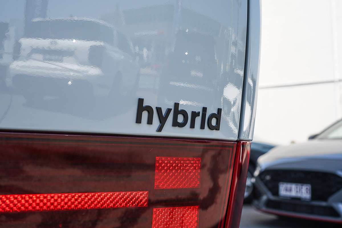 2025 Hyundai Santa Fe Hybrid Calligraphy MX5.V2