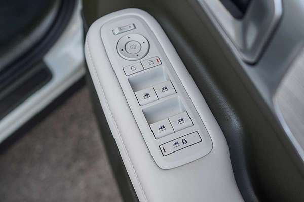 2025 Hyundai Santa Fe Hybrid Calligraphy MX5.V2