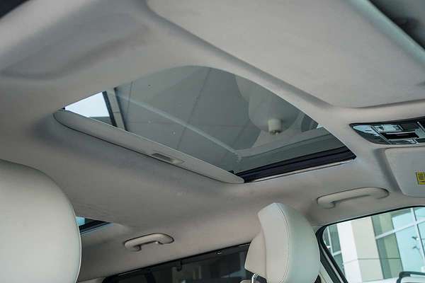 2025 Hyundai Santa Fe Hybrid Calligraphy MX5.V2