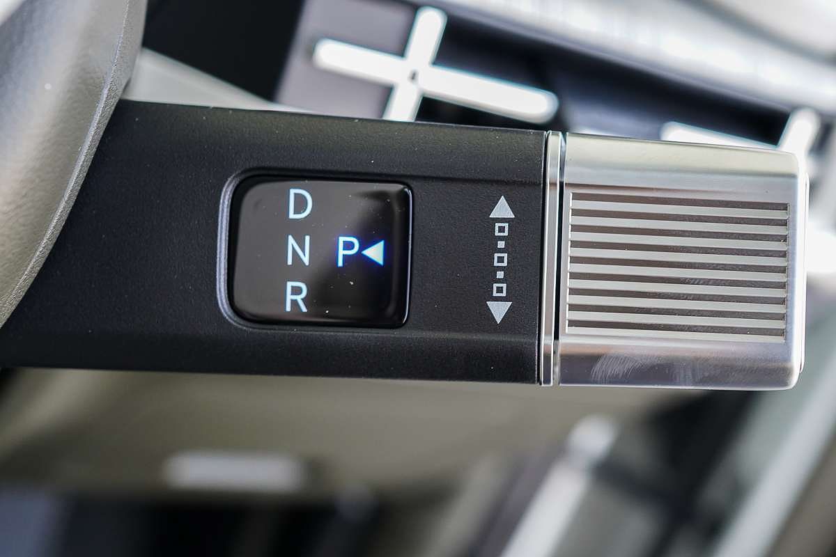 2025 Hyundai Santa Fe Hybrid Calligraphy MX5.V2