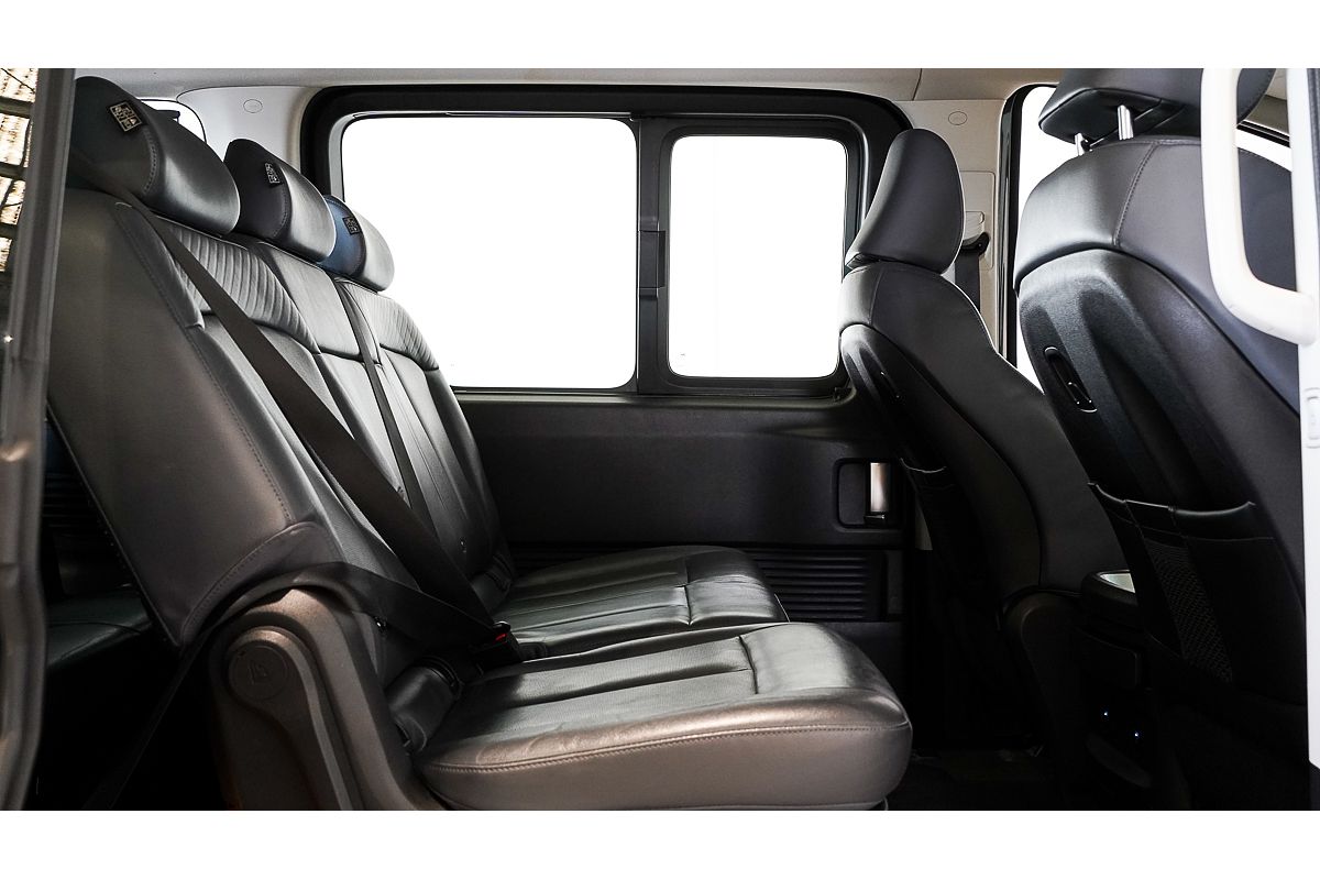 2021 Hyundai STARIA Highlander US4.V1