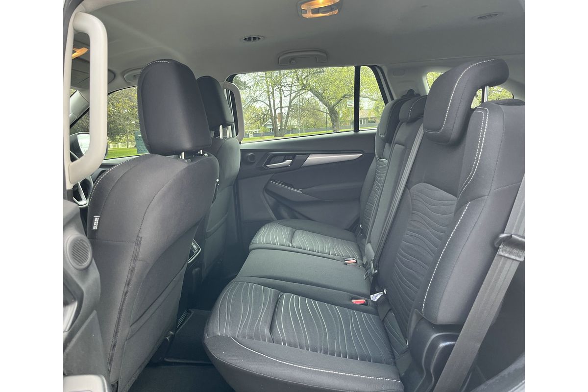 2023 Isuzu MU-X LS-M