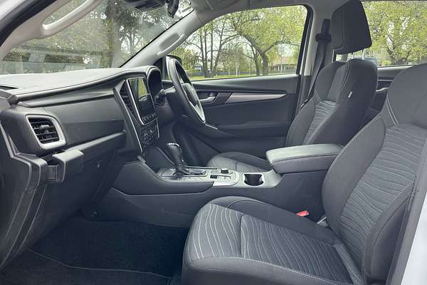 2023 Isuzu MU-X LS-M