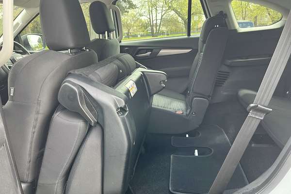 2023 Isuzu MU-X LS-M