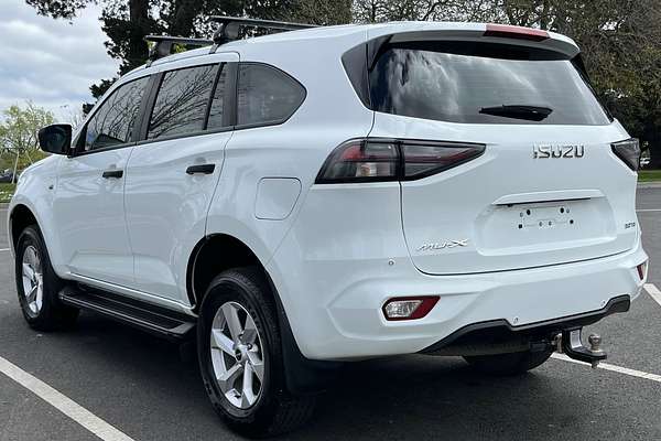 2023 Isuzu MU-X LS-M
