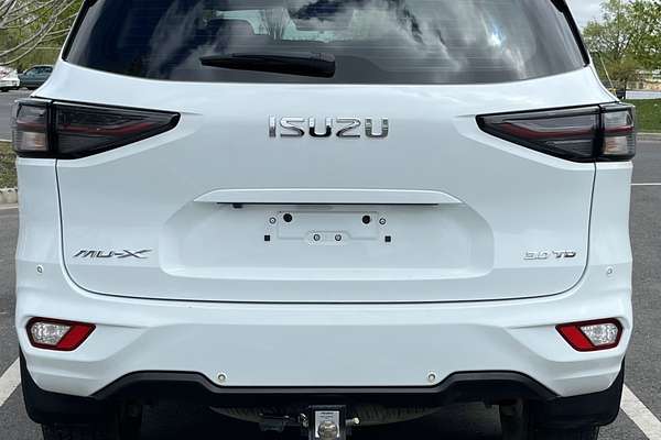 2023 Isuzu MU-X LS-M