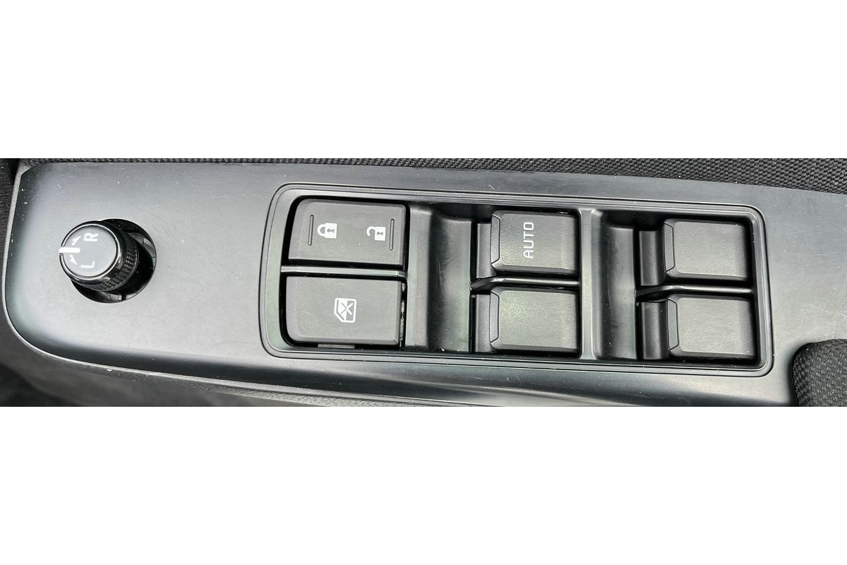 2023 Isuzu MU-X LS-M