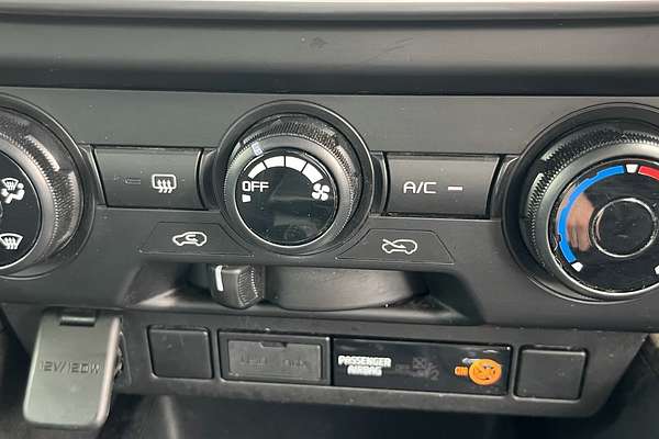 2023 Isuzu MU-X LS-M