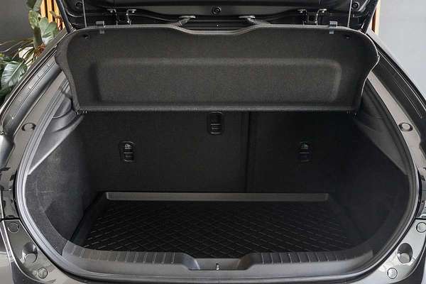 2025 Mazda 3 G20 Pure BP Series