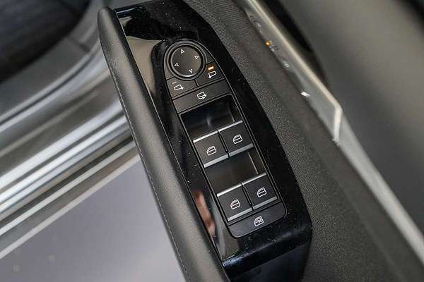 2025 Mazda 3 G20 Pure BP Series